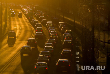 Онколог рассказал, у&nbsp;кого нахождение на&nbsp;солнце может вызвать рак