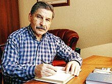 Татарстан навек простился с поэтом Робертом Миннулиным