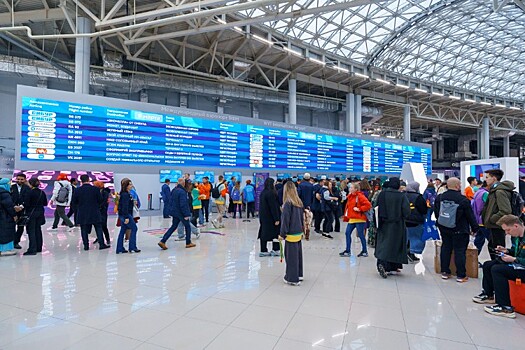 Прокуратура проверит авиакомпанию за многочасовую задержку рейса из Сочи в Египет