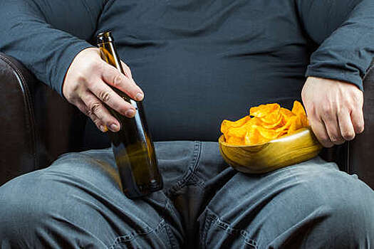 В Шексне мужчина выпил пиво и впал в кому