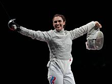 Титулованная фехтовальщица София Позднякова возобновит карьеру для отбора на ОИ-2028