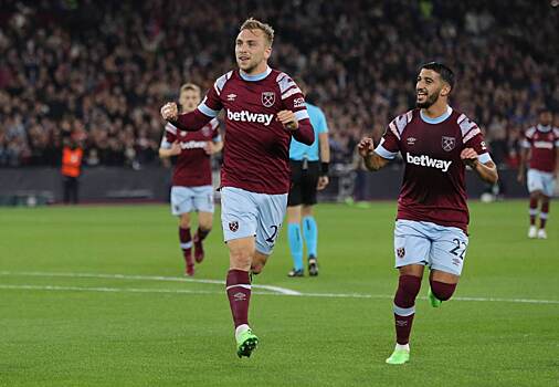 «Вест Хэм» выбрался из зоны вылета, обыграв конкурентов из «Эвертона»