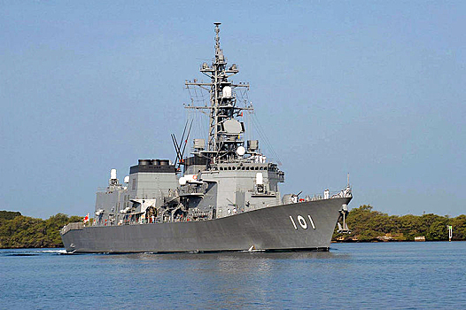 Отряд японских боевых кораблей зайдет во Владивосток