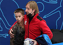 Евгений Плющенко прокомментировал выход своих учеников в финал юниорской серии Гран-при