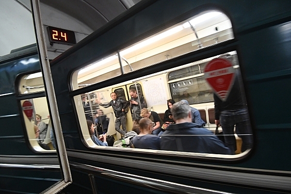 Женщины начнут управлять столичными поездами метро с 2021 года