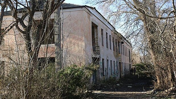 В Керчи суд вернул городу детсад, проданный еще при Украине