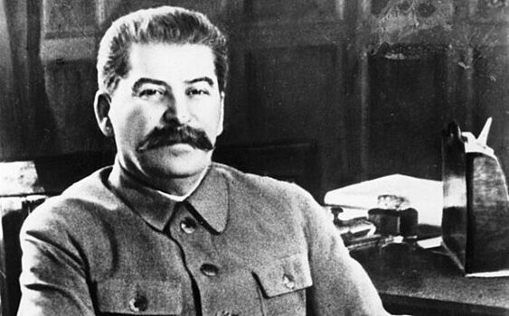 Что делал Сталин в ночь нападения Гитлера на СССР