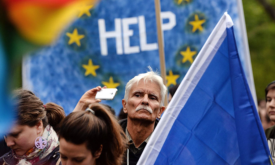 Дмитриев: Европе придется просить Россию о помощи, выбирать дату