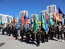 Екатеринбургские стройотряды получили «путевки на целину» в Академический