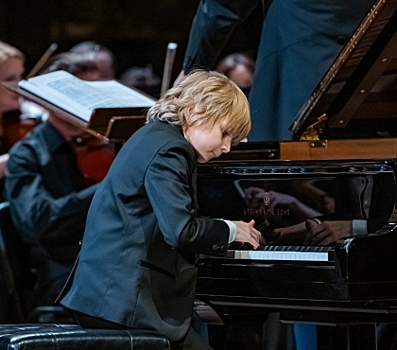 Хочет собрать рояль из лего и любит компьютерные игры: мама 11-летнего пианиста-вундеркинда рассказала о сыне