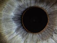 Электростимуляция глаз оказалась способом лечения депрессии