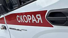 Строительный кран рухнул во время шторма в Грозном, один человек погиб