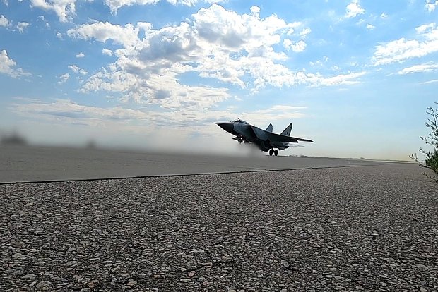 Появились подробности об упавшем в российском регионе истребителе