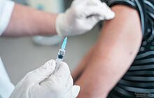 В Тюмени начались клинические испытания вакцины «Эпиваккорона»