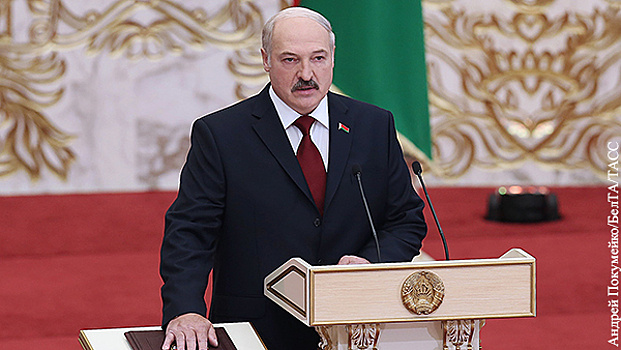 Лукашенко официально вступил в должность президента Беларуси