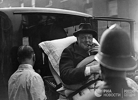 Неизвестный Черчилль: шампанское, бифштексы на завтрак и ночи за работой