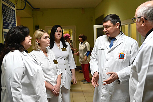 Евгений Первышов поручил главам округов использовать опыт города Уварово по привлечению медицинских кадров