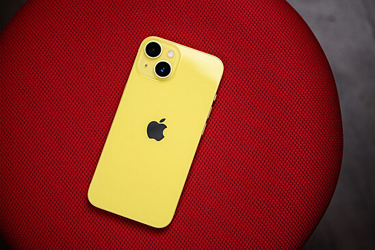 Как «перекрасить» iPhone 14 в желтый: три бюджетных способа