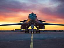 Противостояние России и США в Арктике: наши авиабазы в ответ на "бомберы" американцев