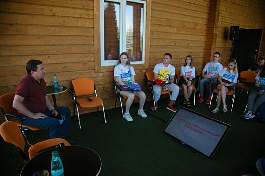 В белгородском вузе школьникам рассказали о биотехнологиях