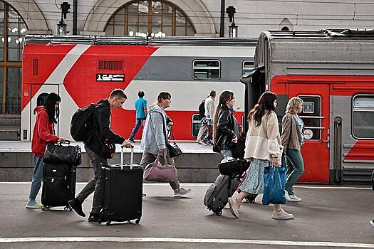 Вокзалы в Москве пропахнут цветами