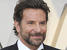 Брэдли Купер отреагировал на роман Шейк и Уэста