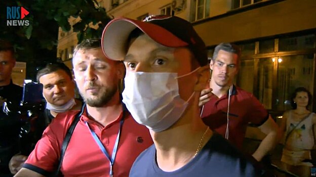 Хабаровских активистов задерживают после акции в поддержку Фургала