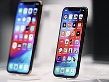 Москвич купил iPhone за ванну монет