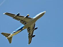 Знаменитостей призвали отказаться от частных самолетов