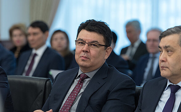 Бозумбаев: у КМГ "мощенки" не хватит полностью обеспечить рынок РК