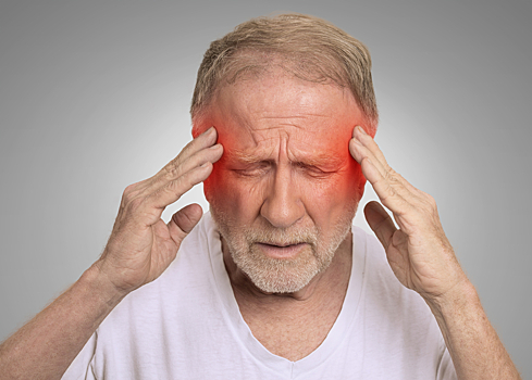 Невролог назвал причины возникновения головной боли