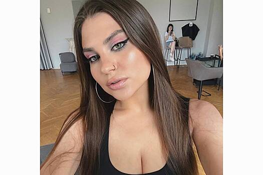 Внучка Михаила Боярского снялась в откровенном наряде