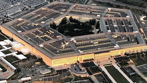 Европейские чиновники пожаловались на коллег из Пентагона