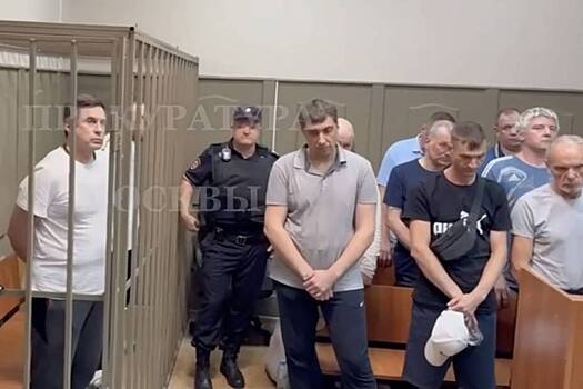 Четверых членов российской ОПГ осудили за аферы с недвижимостью на 203 миллиона рублей