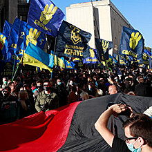 Западная Украина с 12 по 16 октября: «День УПА*» почти без факелов, половина областных центров - «красные», а в Черновцах требуют экономической свободы