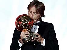 Жозе Моуринью: «Модрич выиграл «Золотой мяч», зачем его с кем-то сравнивать? Игрок его позиции, вписавший свое имя в историю, становится бессмертным»