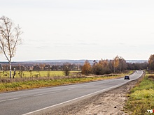 В Ярославском районе 23-летний мужчина с кирпичом ограбил молодую девушку и таксиста