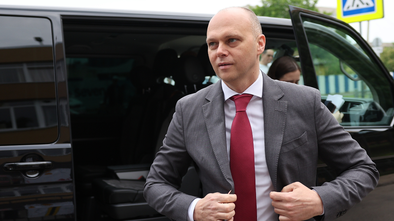 В России прокомментировали закрытие консульства в Кракове