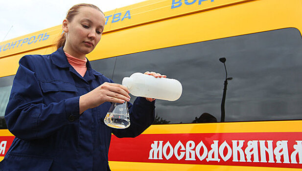 Из-под крана или из бутылки: можно ли пить московскую воду?
