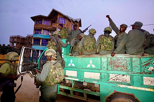 В африканской стране из-за атаки боевиков погибли как минимум 25 человек