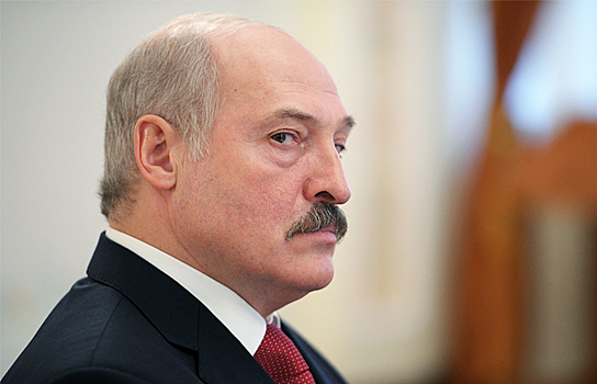 Белоруссия попросила Россию рефинансировать госдолг