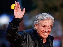 Пол Верховен снимет эротический триллер о политике