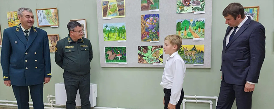 В Архангельске открылась выставка живописи и графики путешественника Федора Конюхова