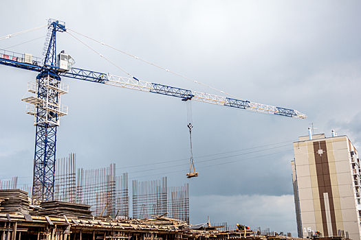 Ввод новых квартир в Кузбассе ускорился при росте цен и сокращении площадей