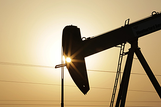 Эксперты объяснили обвал нефтяных цен статистической ошибкой