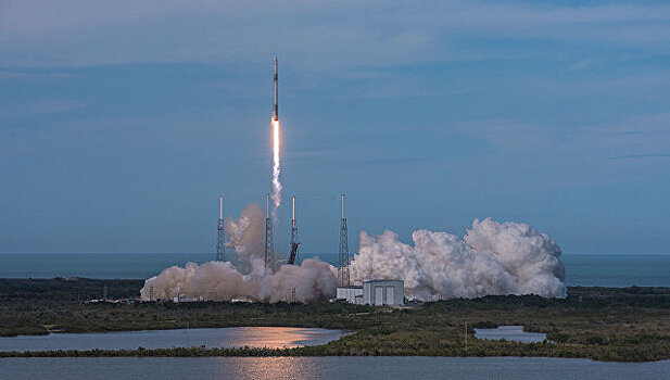 Ракета Falcon 9 стартовала с космодрома во Флориде