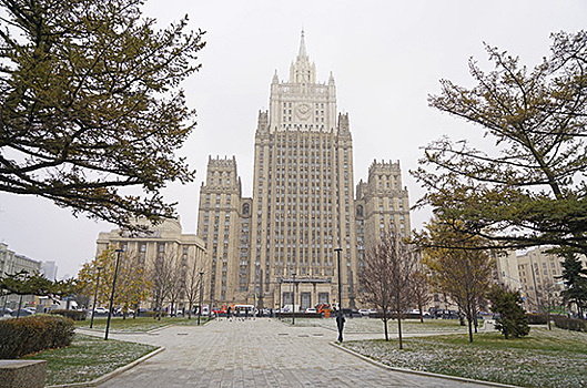 В МИД России намерены продолжать попытки нормализации отношений с ЕС и НАТО