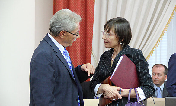 Какая на самом деле должна быть зарплата у молдавских преподавателей