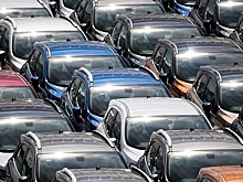 АвтоВАЗ прогнозирует двукратное падение отечественного авторынка в 2022 году