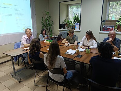 Кандидаты в депутаты Московского региона провели встречу в Депутатской Академии